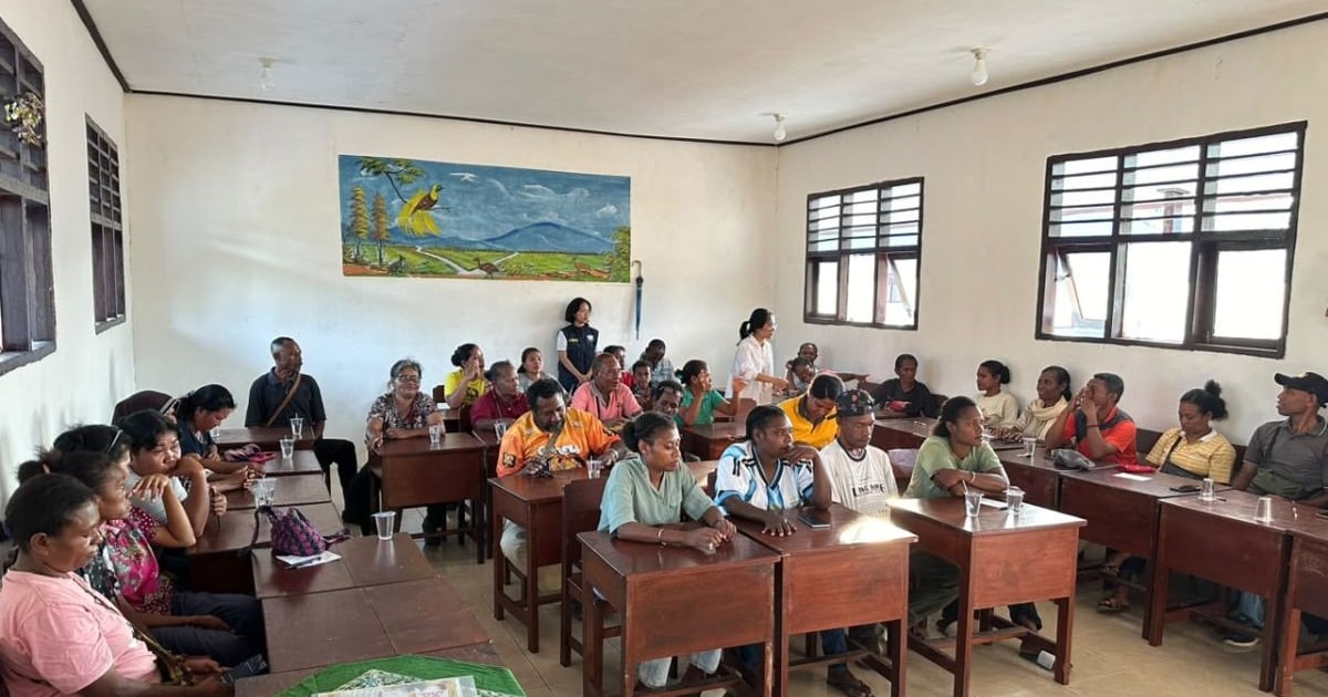 TEP UI Latih Petani Pala Papua Barat Berbahasa Inggris untuk Pemasaran